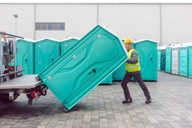 Best Porta potty rental near me  in Kent, OH