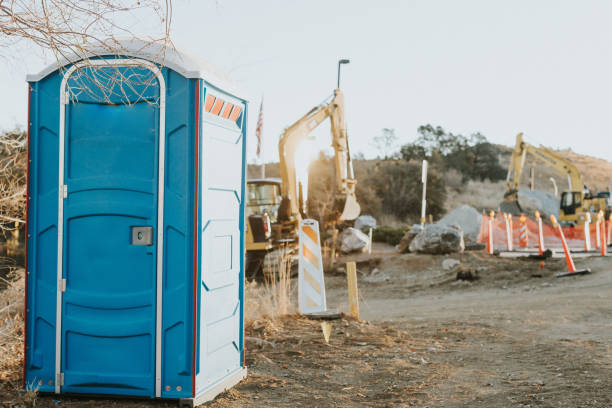 Best Portable restroom trailer rental  in Kent, OH